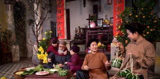 Top 5 cuốn sách về ngày Tết giúp bạn thêm hiểu và yêu văn hóa dân tộc