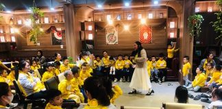 “Book tour” khơi gợi cảm hứng đọc book tour