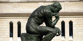 Existential crisis là gì? Bạn có đang gặp khủng hoảng hiện sinh? khủng hoảng hiện sinh